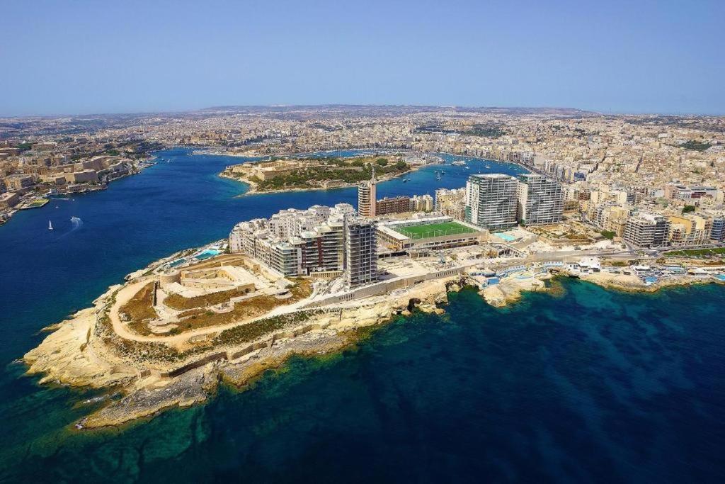 Bright 2 Bedroom Flat In Sliema! Exteriér fotografie