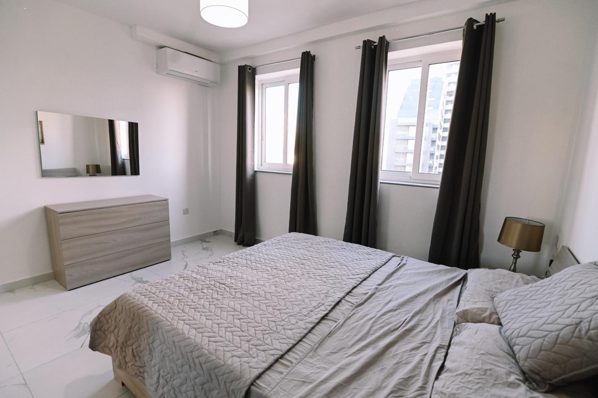 Bright 2 Bedroom Flat In Sliema! Exteriér fotografie