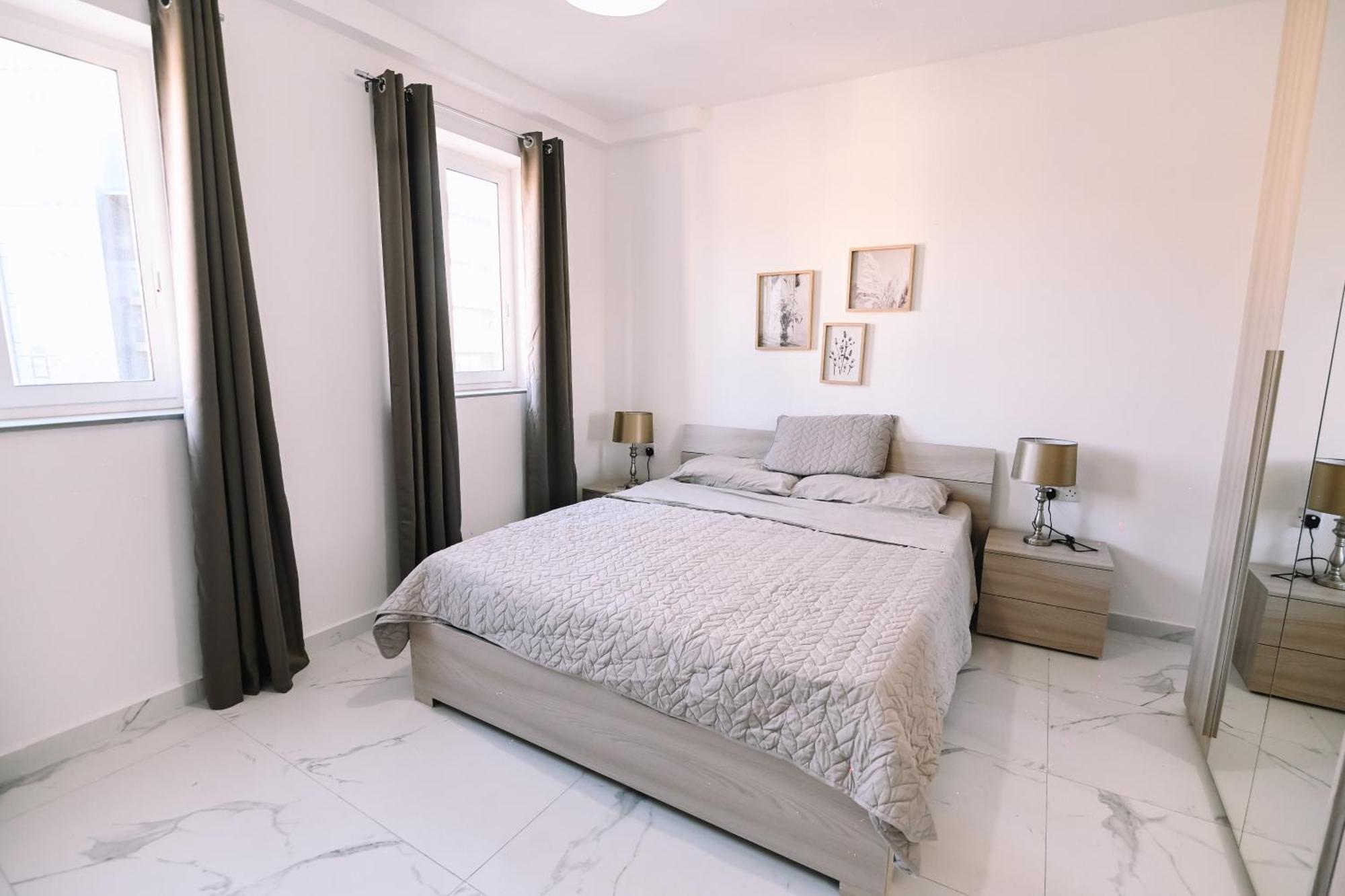 Bright 2 Bedroom Flat In Sliema! Exteriér fotografie